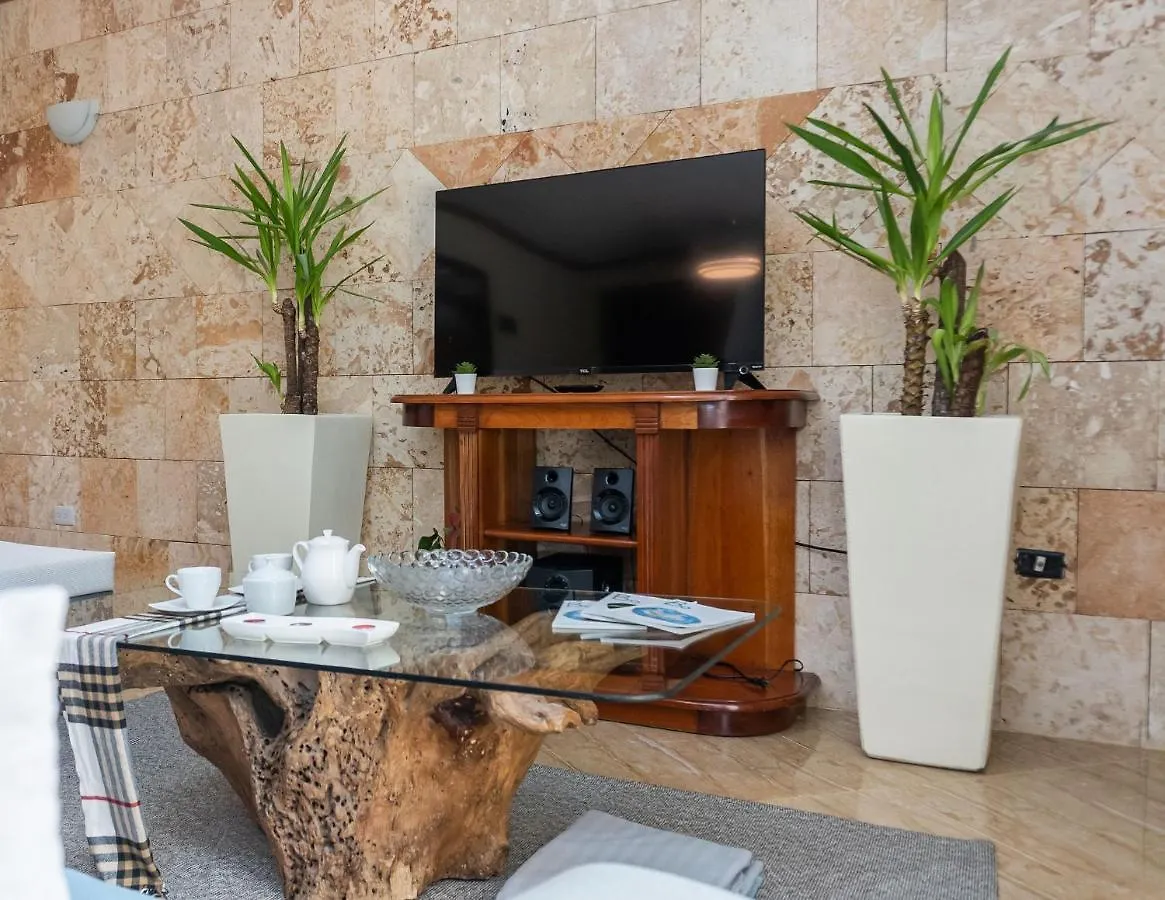 Villa Dylan Samana, 3Br With Pool